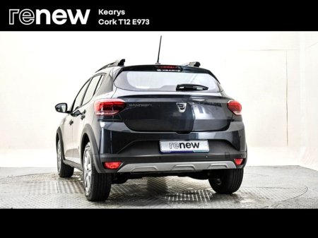 2022 Dacia Sandero Stepway - view 3