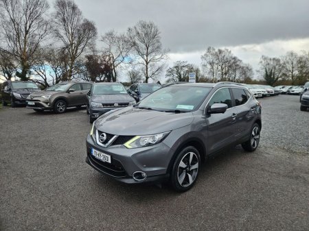 2017 Nissan Qashqai 1.5 DCI N-vision 110PS 5DR €14,500 thumbnail