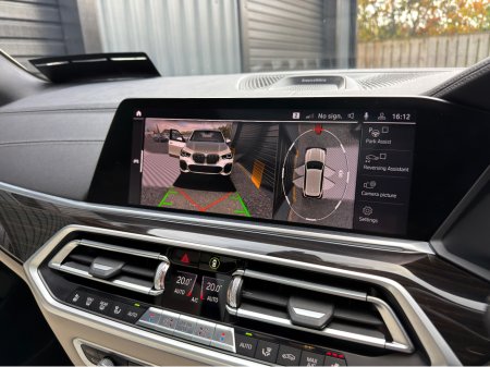 2019 BMW X5 - thumbnail 23