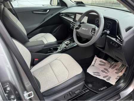 2024 Kia Niro EV K4 5DR AUTO €32,995 thumbnail