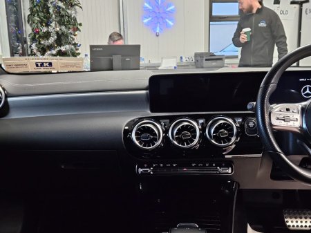 2021 Mercedes-Benz A Class A 250 E PHEV A/T AMG Line €26,950 thumbnail