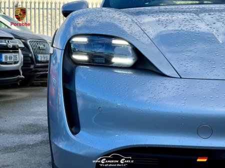 2022 Porsche Taycan - thumbnail 15