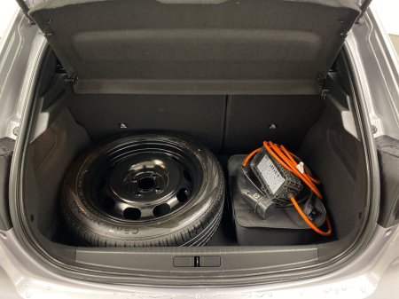 2022 Peugeot 208 - thumbnail 9