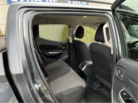 2021 Mitsubishi L200 - thumbnail 8