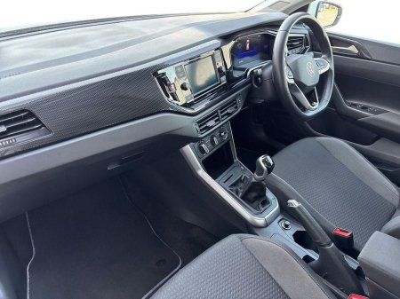 2024 Volkswagen Polo - thumbnail 2