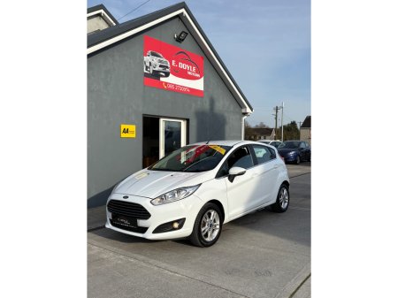 2017 Ford Fiesta - thumbnail 5