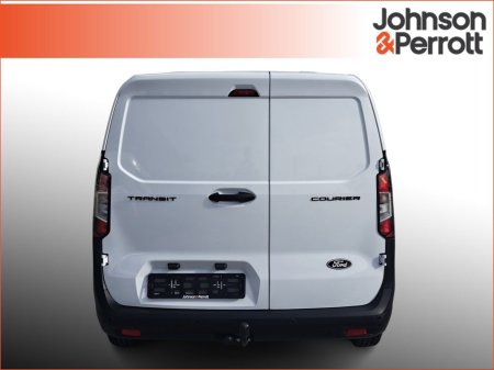 2025 Ford Courier Trend €21,134 thumbnail