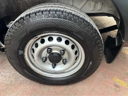 2022 Ford Transit - thumbnail 11