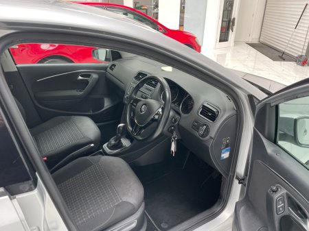 2015 Volkswagen Polo - thumbnail 11