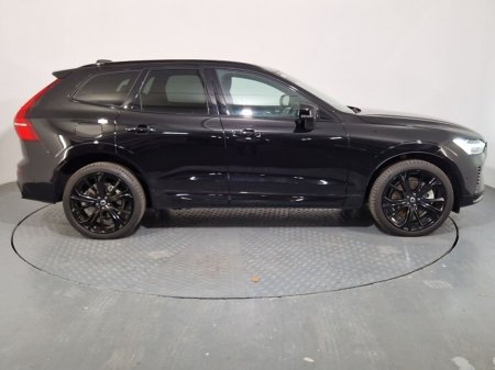 2025 Volvo XC60 T8 AWD PHEV Ultra Black Edition €71,950 thumbnail