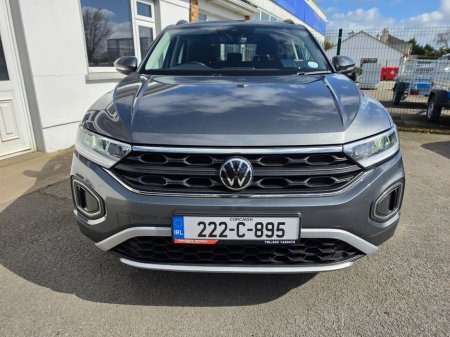 2022 Volkswagen T-Roc - thumbnail 4