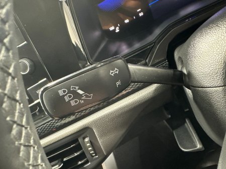 2023 Volkswagen Polo Sport Automatic 1.0 Tsi €22,400 thumbnail