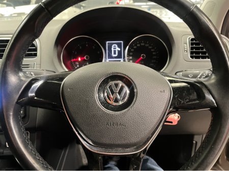 2014 Volkswagen Polo - thumbnail 16