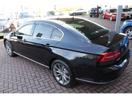 2018 Volkswagen Passat - thumbnail 6