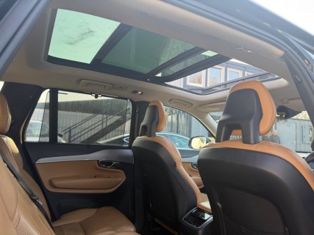 2016 Volvo XC90 - thumbnail 17