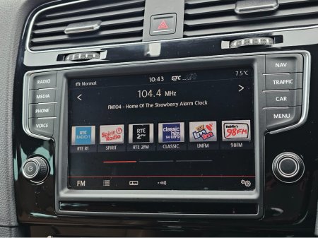 2014 Volkswagen Golf - thumbnail 19