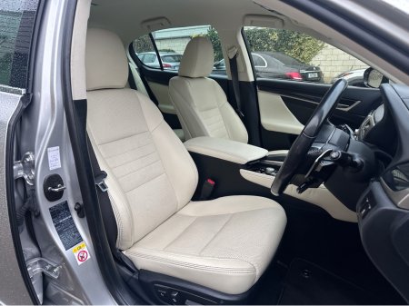 2017 Lexus GS 300 GS300H GS300 EXECUTIVE HYBRID 4DR AUTO €24,000 thumbnail