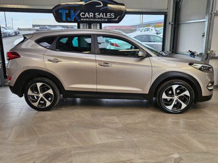 2018 Hyundai Tucson - thumbnail 2