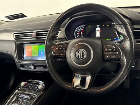 2022 MG 5 EXCLUSIVE**HEATED LEATHER SEATS**SEMI DIGITAL DASH**TOUCHSCREEN INFOTAINMENT**APPLE CAR PLAY**MULTIFUNCTIONAL STEERING WHEEL**CRUISE CONTROL**REVERSE CAMERA**PARKING SENSORS**KEYLESS START**ISOFIX** €18,995 thumbnail