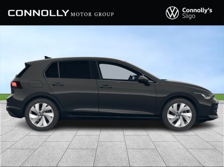 2026 Volkswagen Golf EDITION 75 MHEV 1.5 eTSI 116HP €39,945 thumbnail