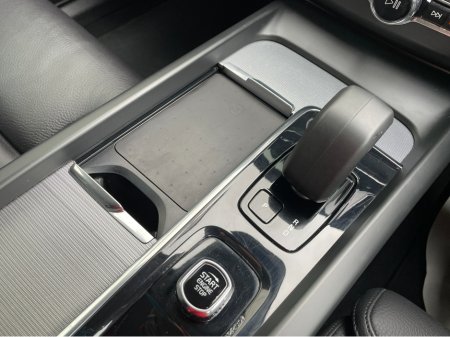 2023 Volvo XC60 - thumbnail 12