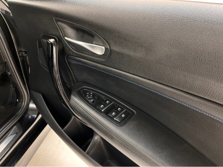 2019 BMW 1 Series - thumbnail 22