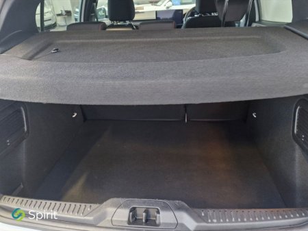 2024 Ford Focus ST-LINE €26,900 thumbnail