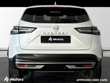 2025 Nissan Qashqai - thumbnail 4