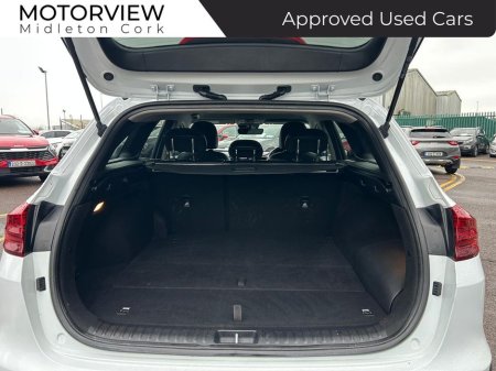 2024 Kia Ceed - thumbnail 5