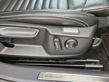 2020 Volkswagen Passat - thumbnail 8