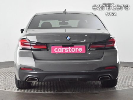 2021 BMW 5 Series - photo 4