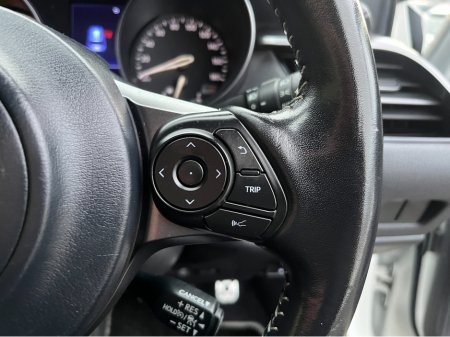 2019 Toyota C-HR GR SPORT AUTOMATIC HYBRID 1.8 PETROL //REVERSE CAMERA//KEYLESS ENTRY//HALF LEATHER SEATS//ADAPTIVE CRUISE CONTROL// thumbnail