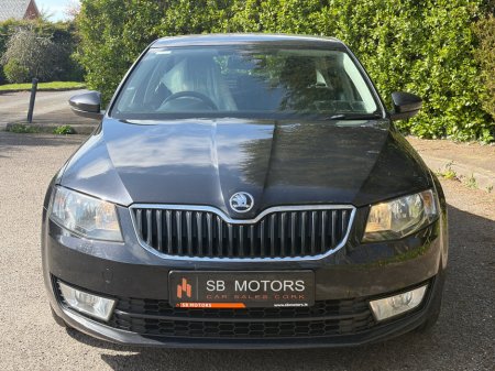 2016 Skoda Octavia - thumbnail 2