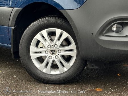 2026 Mercedes-Benz Sprinter - view 2