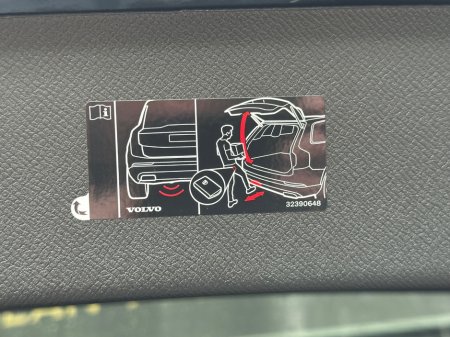 2026 Volvo XC90 - thumbnail 21