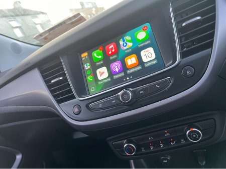 2024 Opel Crossland X **Only 14,000 Kms** Best Value As New 2024 Opel Crossland Diesel Apple Car Play Rear View Camera www.bolands.ie Est.1955 €21,950 thumbnail