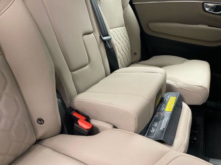 2025 Volvo XC90 - thumbnail 19