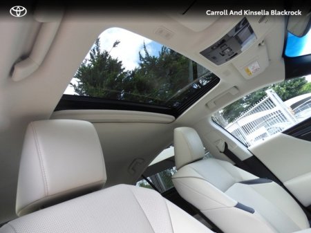 2023 Lexus ES 300 H Hybrid Dynamic €44,950 thumbnail