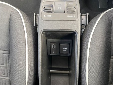 2025 Fiat 500e - thumbnail 24