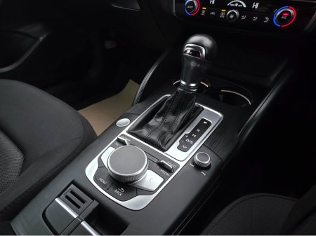 2017 Audi A3 ( 172 REG 1.4 TFSI  NAVI VIRTUAL CLOCKS ANDROID AUTO CARPLAY BLIND SPOT LANE ASSIST REAR TRAFFIC ASSIST €17,950 thumbnail