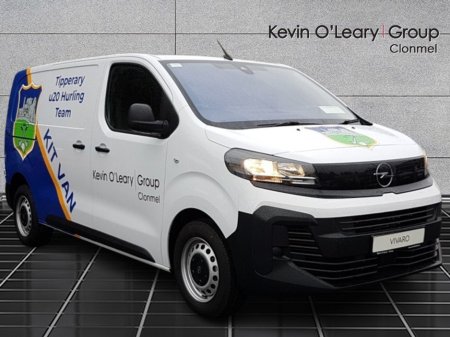 2025 Opel Vivaro VIVARO KOMF L1H1-1.5 120BHP -D €26,012