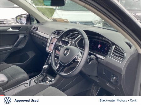 2019 Volkswagen Tiguan 2.0TDI 150BHP HIGHLINE AUTOMATIC WITH TECHNOLOGY UPGRADE €30,995 thumbnail