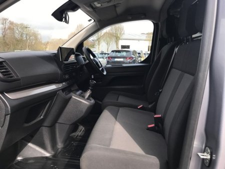 2025 Toyota Proace - thumbnail 6