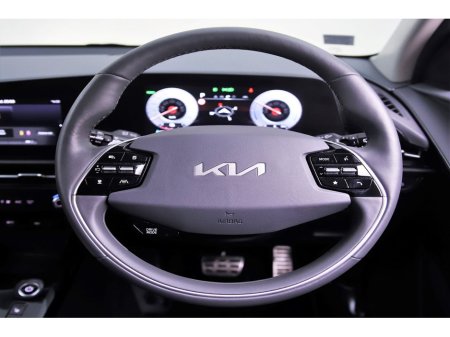 2023 Kia Niro - thumbnail 17
