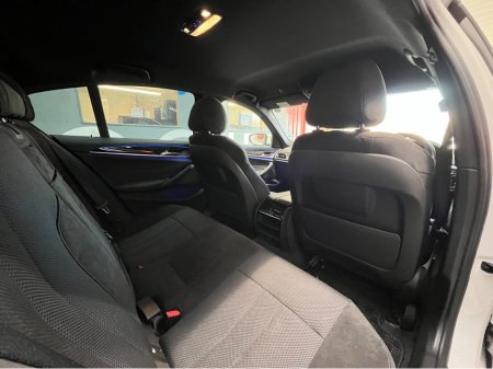 2019 BMW 5 Series - thumbnail 19