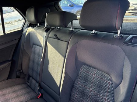 2026 Volkswagen Golf *DEMO* GTI 2.0 TSI 265HP €62,975 thumbnail