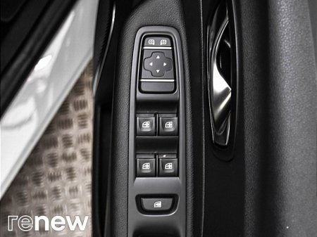 2019 Renault Captur - thumbnail 26