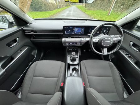 2023 Hyundai Kona 1.0 T-GDI Elegance €27,950 thumbnail