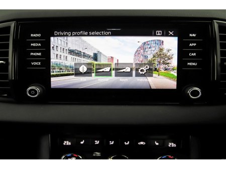 2024 Skoda Karoq - thumbnail 23