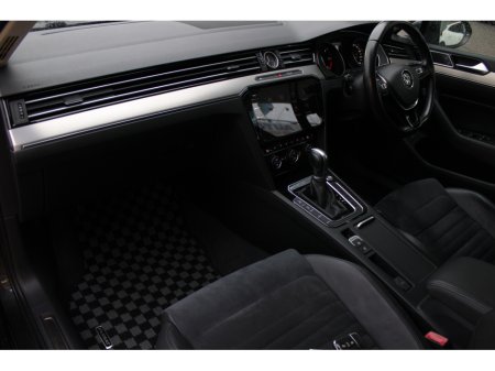 2018 Volkswagen Passat 2.0TDI 150BHP ELEGANCE EDITION 4DR SALOON // 1 OWNER IN IMMACULATE CONDITION // WELL WORTH VIEWING // BUY WITH CONFIDENCE AA AND SIMI APPROVED DEALER 2025 // FINANCE ARRANGED // TRADE INS WELCOME // €19,950 thumbnail